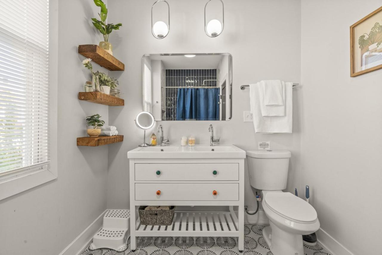 Kid-Friendly Fishtown Family Retreat With Game Room Philadelphia Exterior photo
